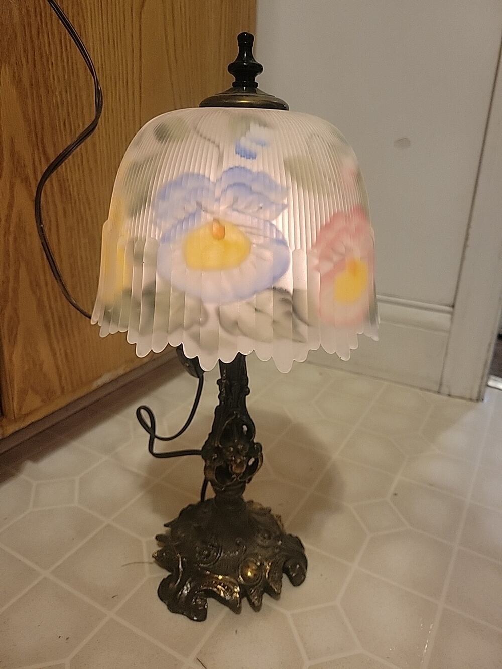 Vintage S. Swain Reverse Paited Lamp Floral/ Frosted /Gold Base/ MADE U.S.A!!!